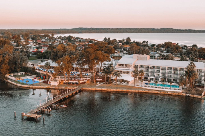 The Beachcomber Budgewoi