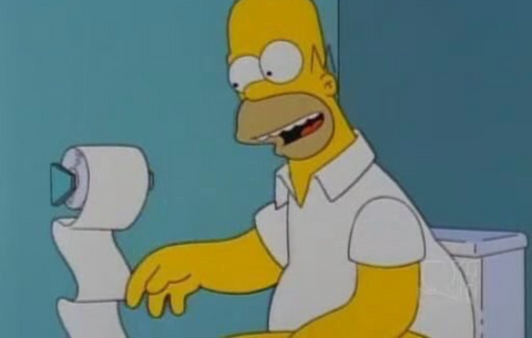 Homer Simpson et du papier toilette 