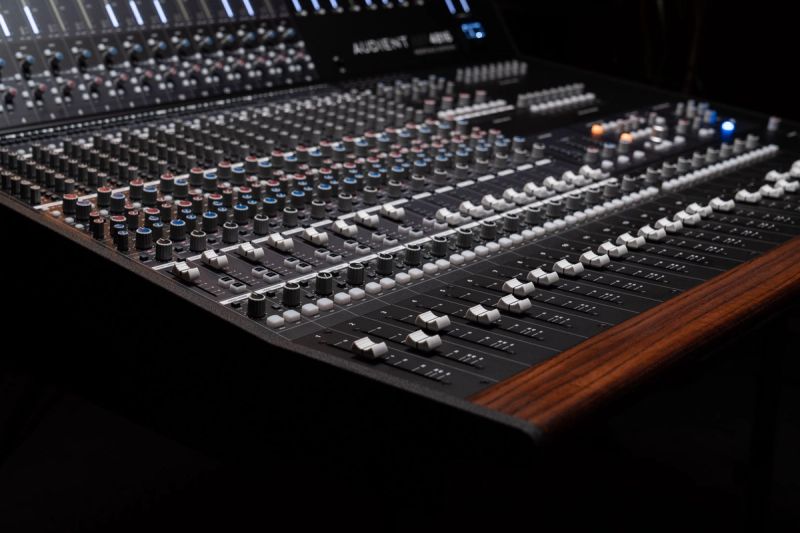 ASP4816-HE bus compressor controls