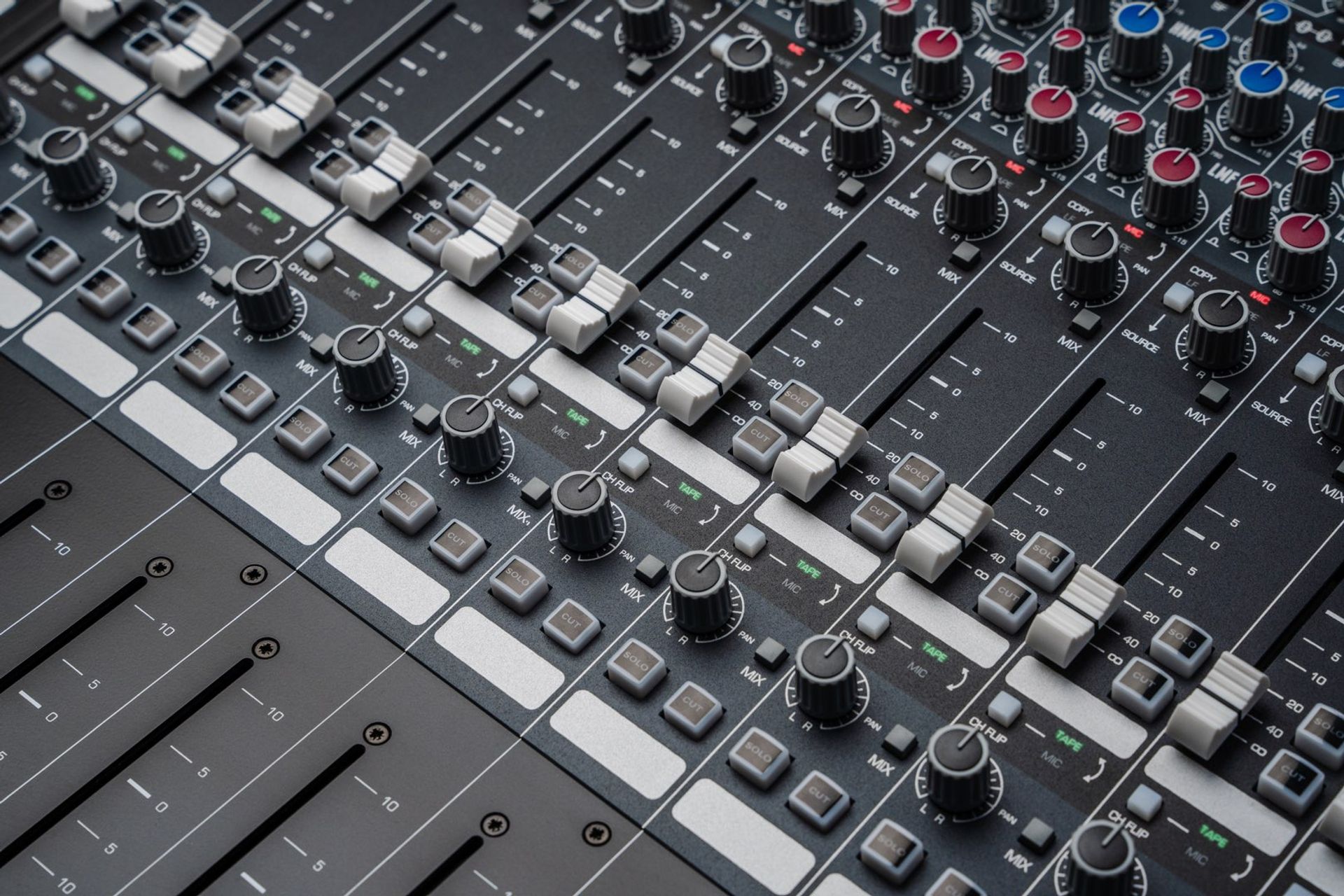 ASP8024-HE Large Format Recording Console