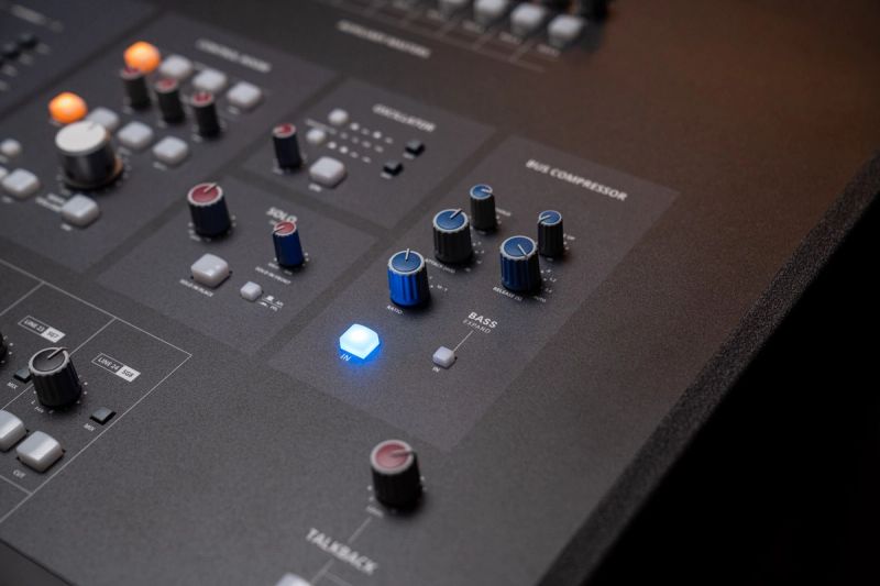 ASP4816-HE mic preamp section close-up