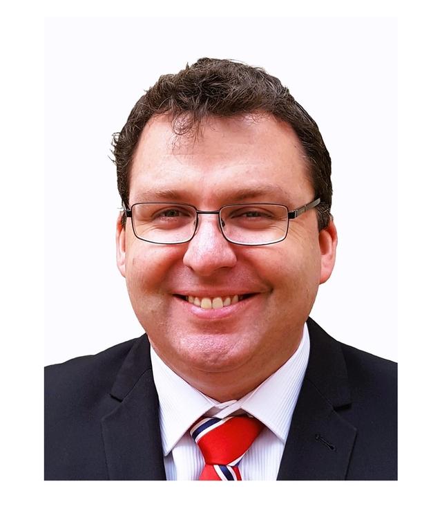 Dr David Heslop