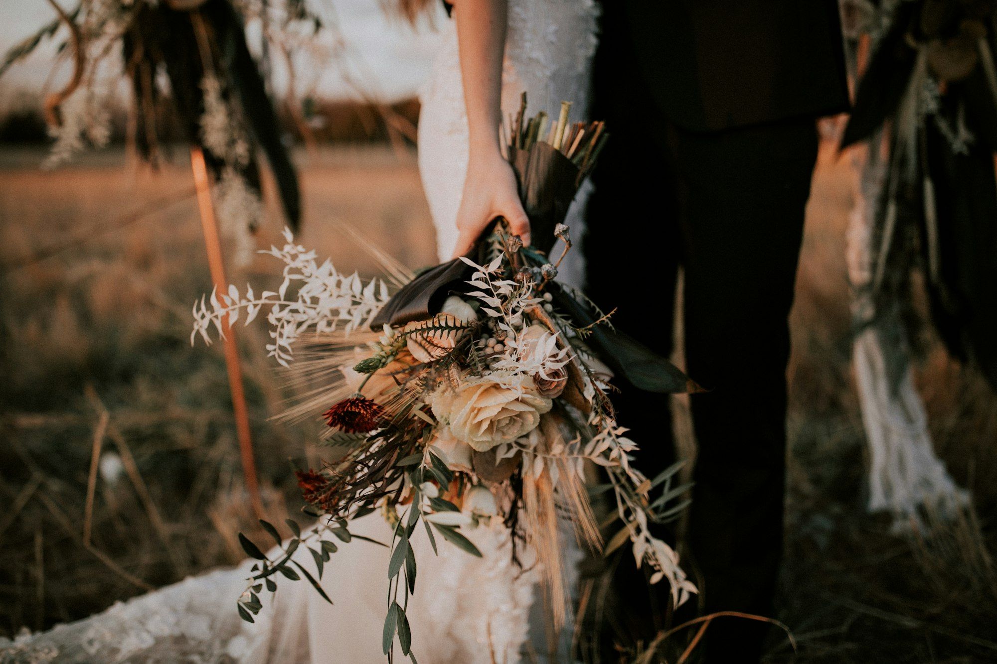 Bouquet in the hands of a couple