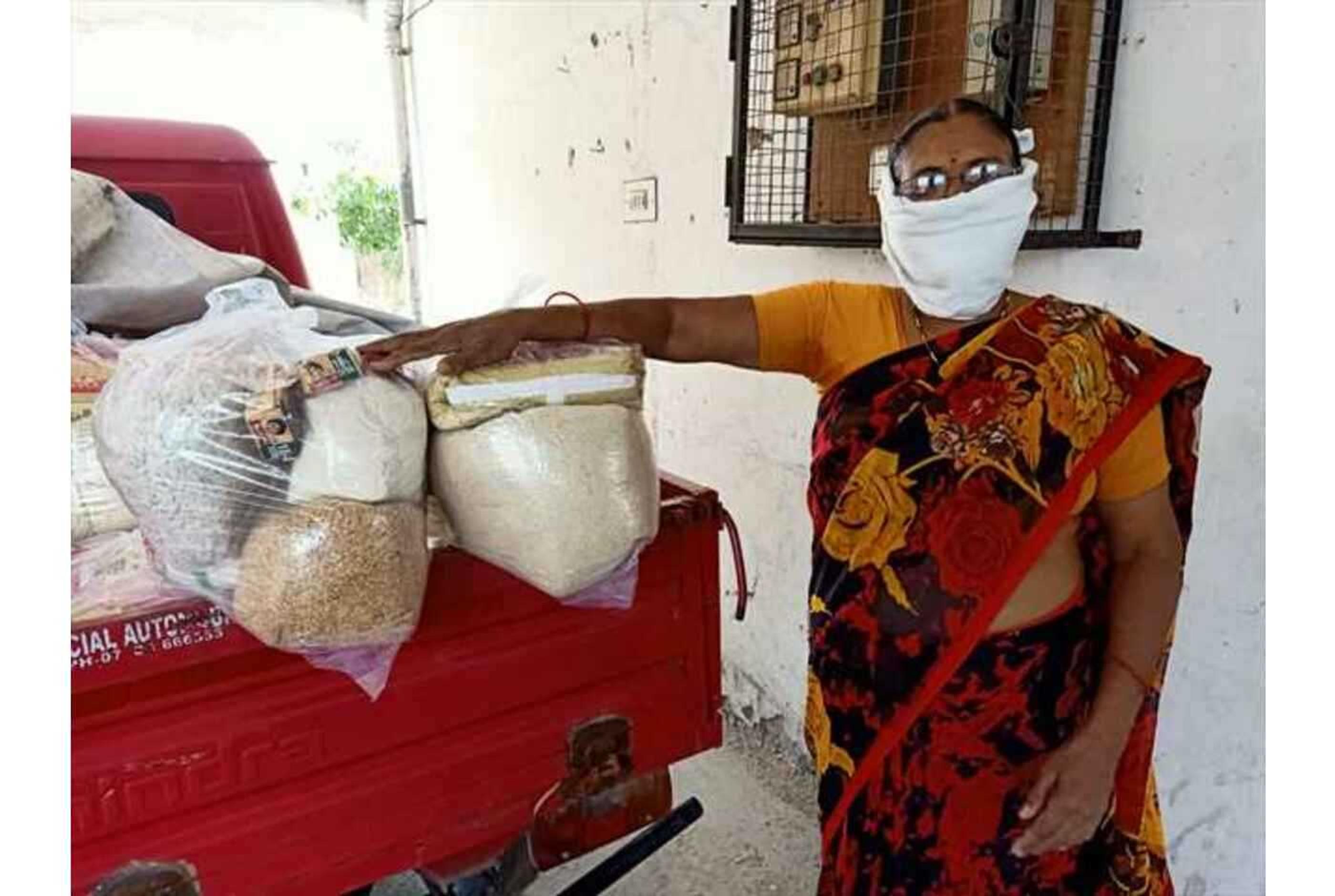IN INDIA’S CORONAVIRUS LOCKDOWN, YOUR FAMILY IS ASKING FOR URGENT HELP