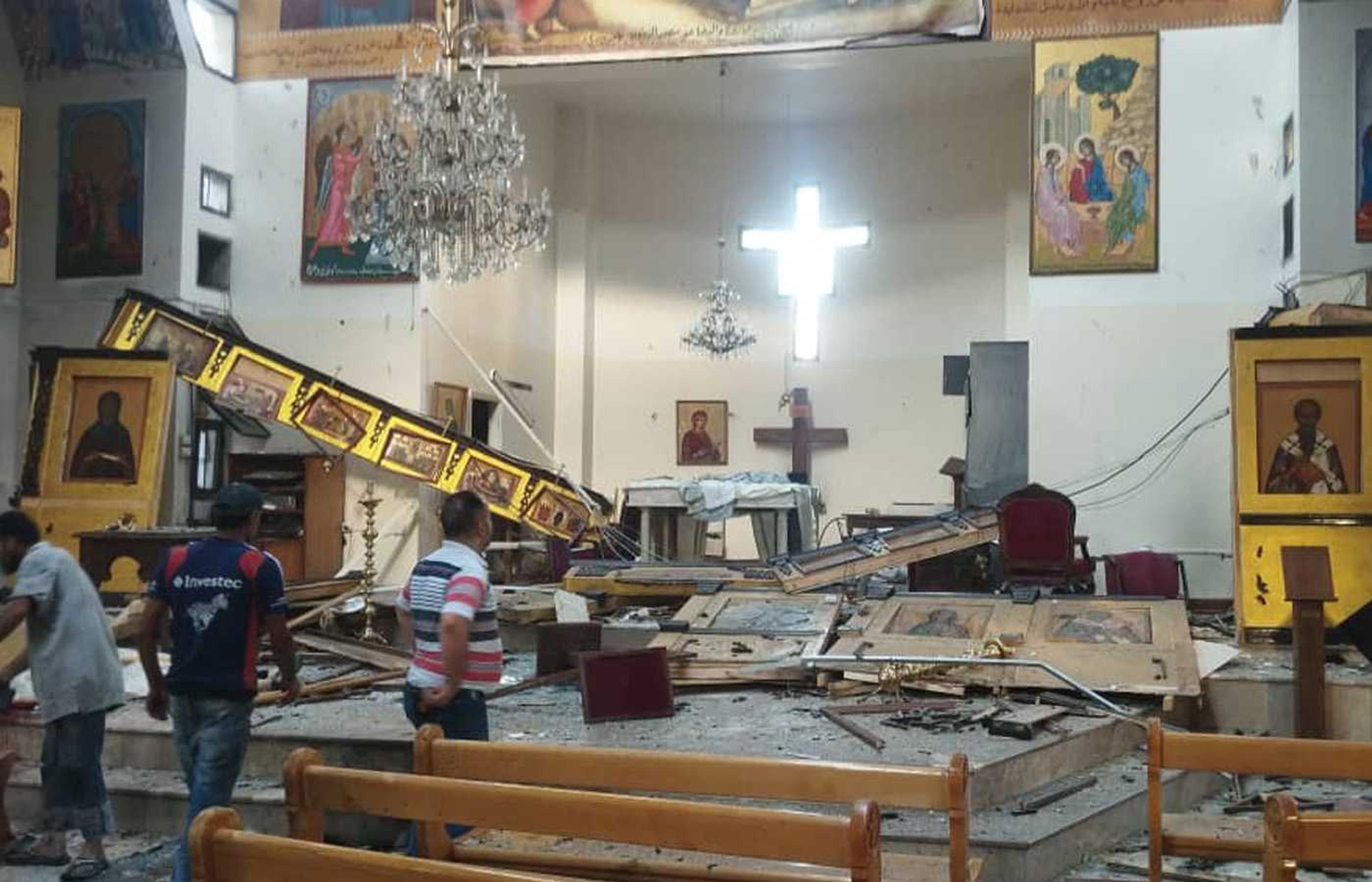Sankt Elias-kyrkan i Damaskus efter bombdådet den 22 juni 2025.