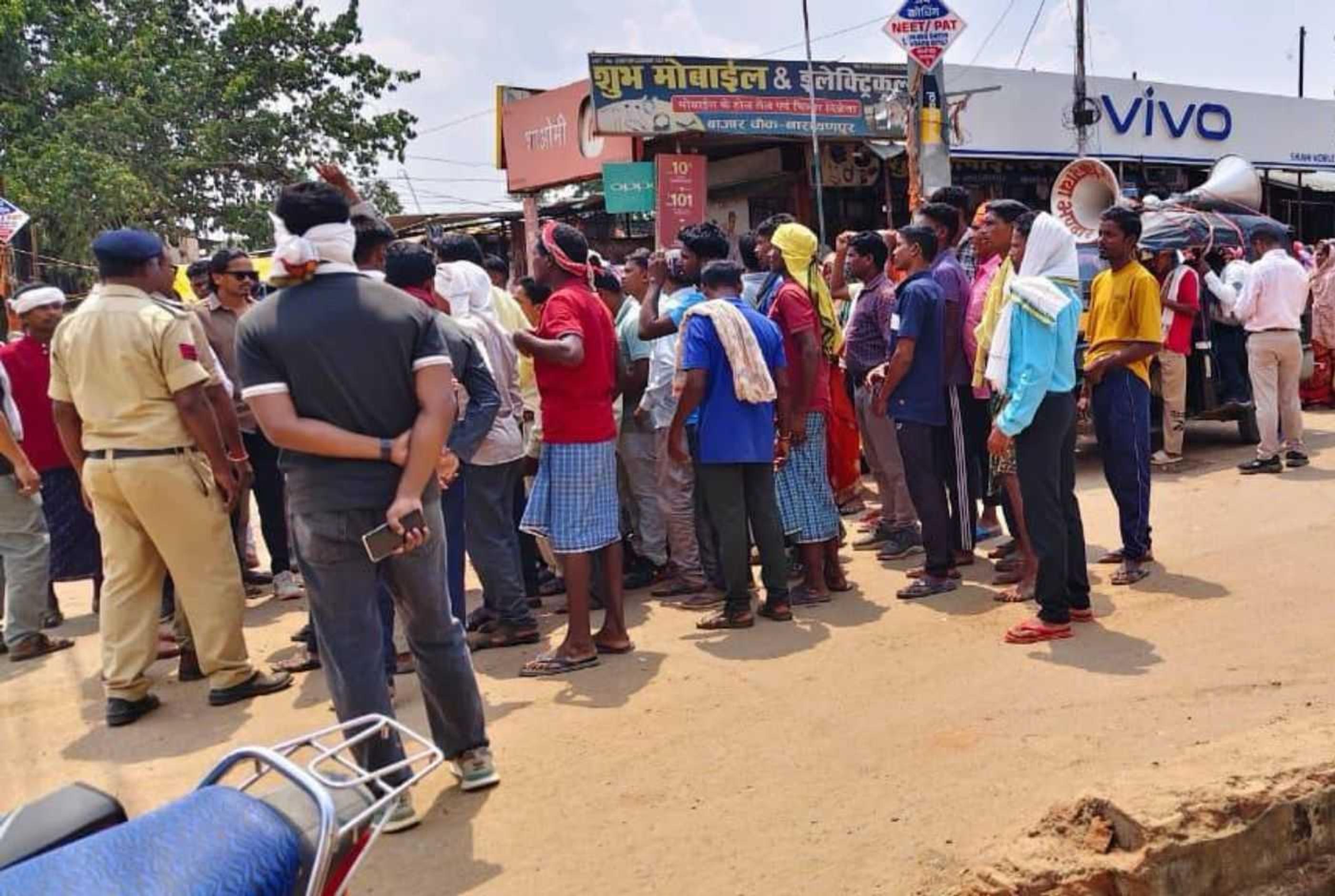 Indien: Tausende fordern Rückkehr von Stammeschristen zum ursprünglichen Glauben