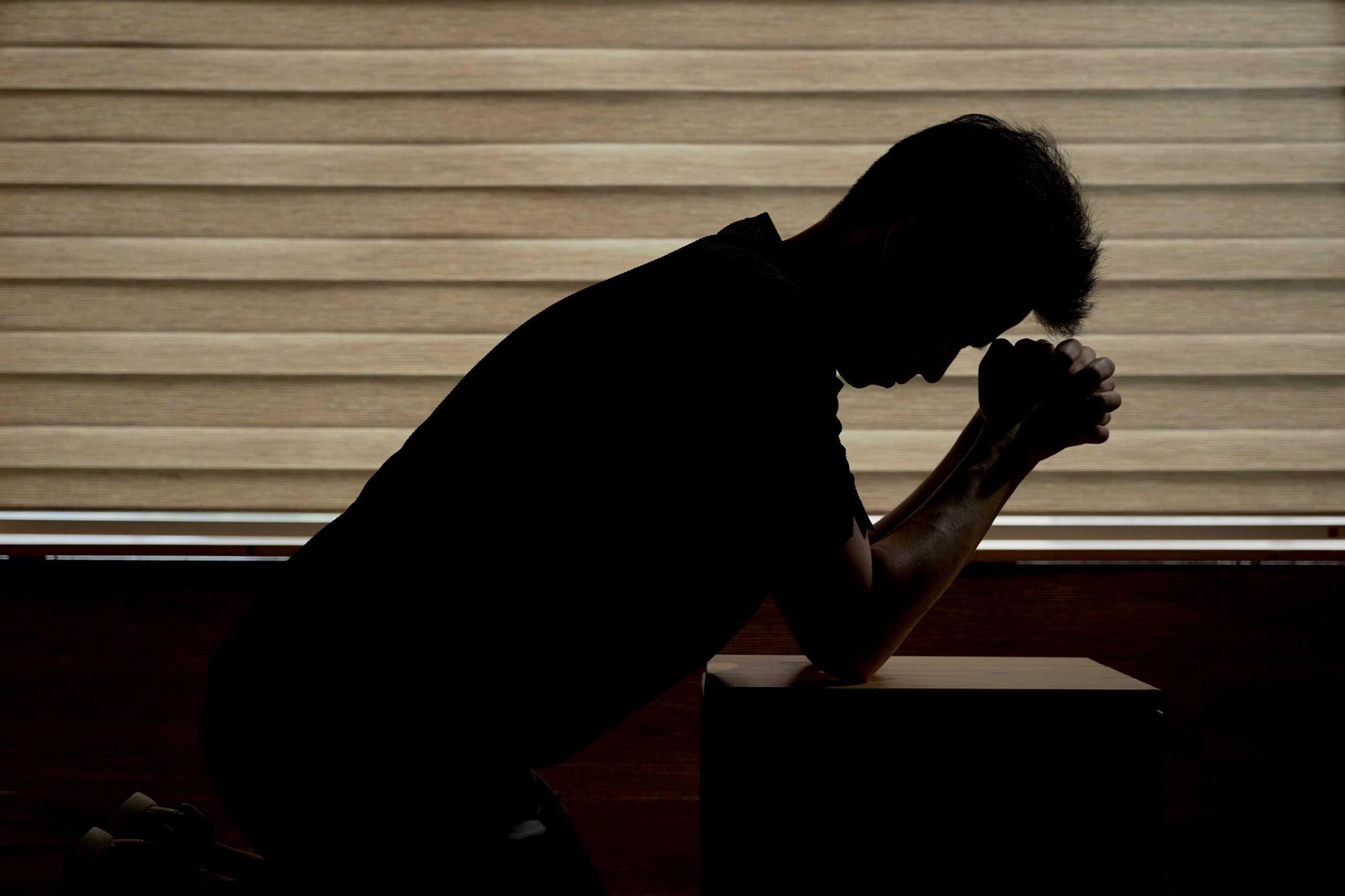 7 bold prayers for persecuted Christians in 2024