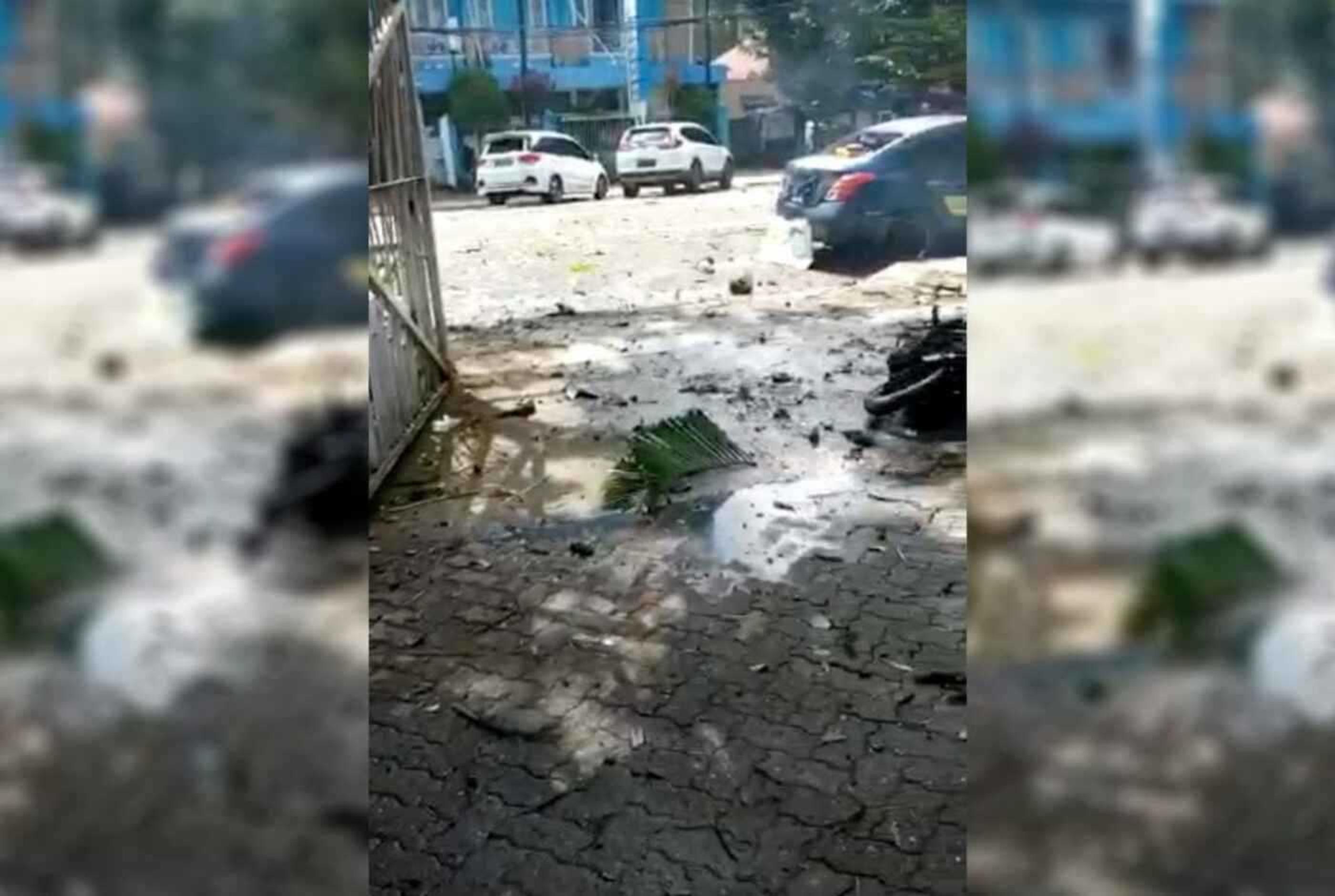 [Urgent Prayer] Suicide bombers attack church in Indonesia, 14 wounded