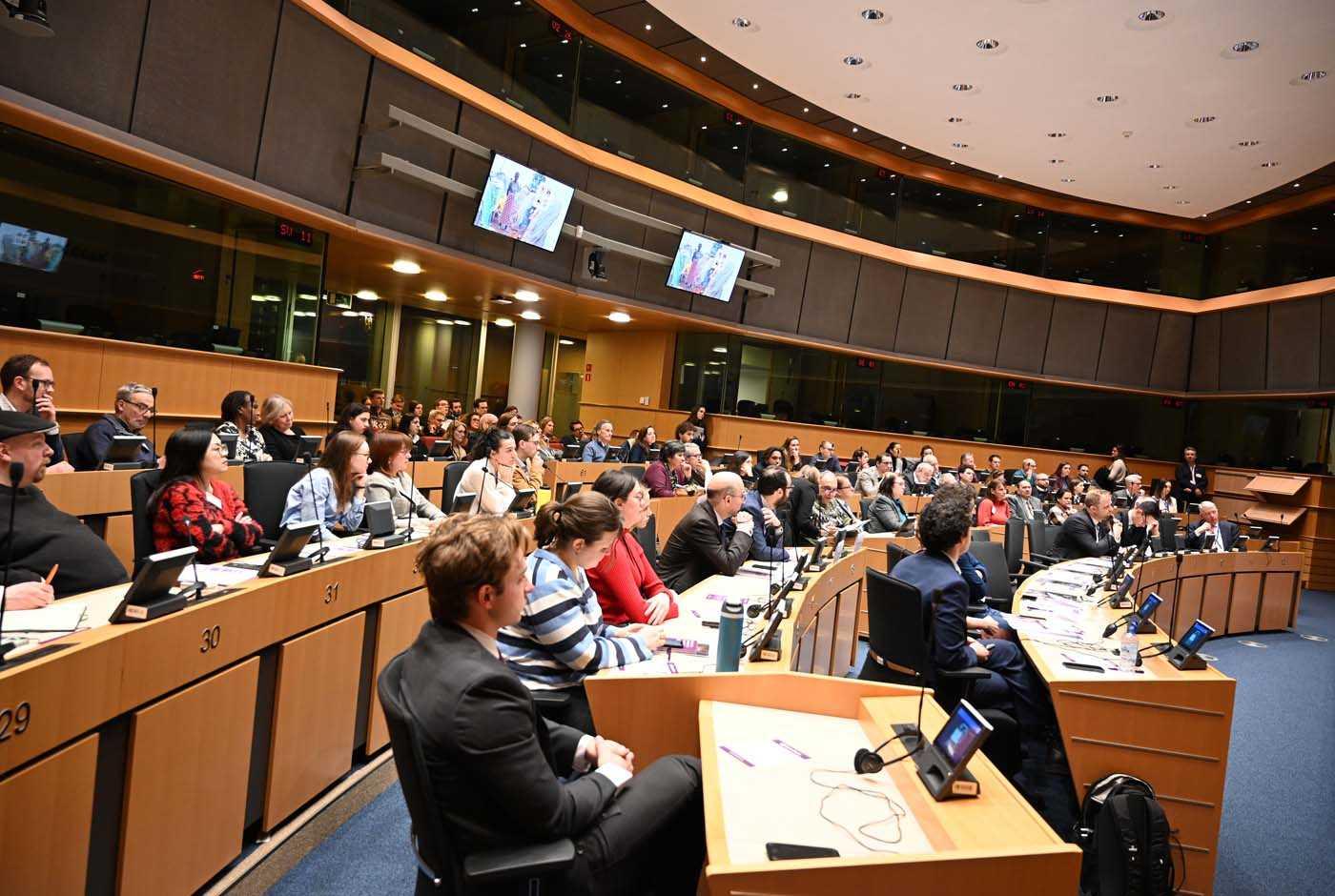 Releasen av World Watch List 2026 i EU-parlamentet var välbesökt.