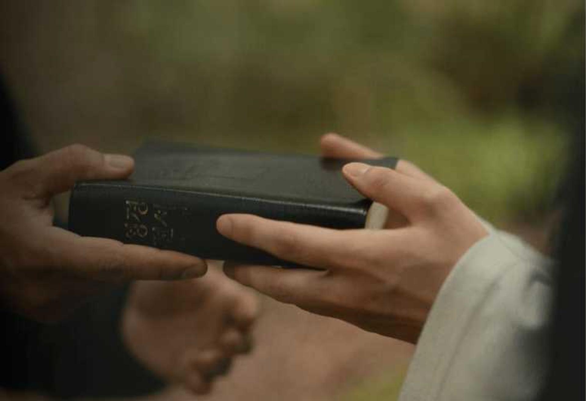 Bibles provide life