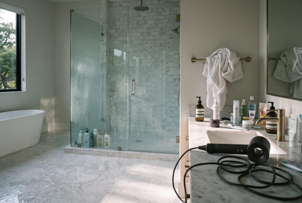 bathroom-before