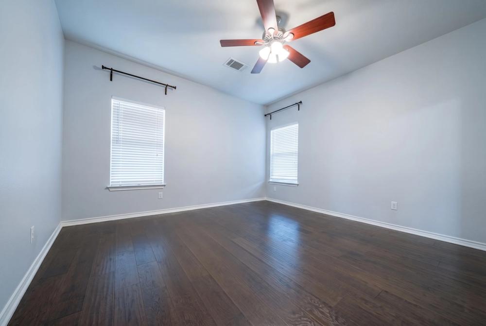 Bedroom-cleaned-villa