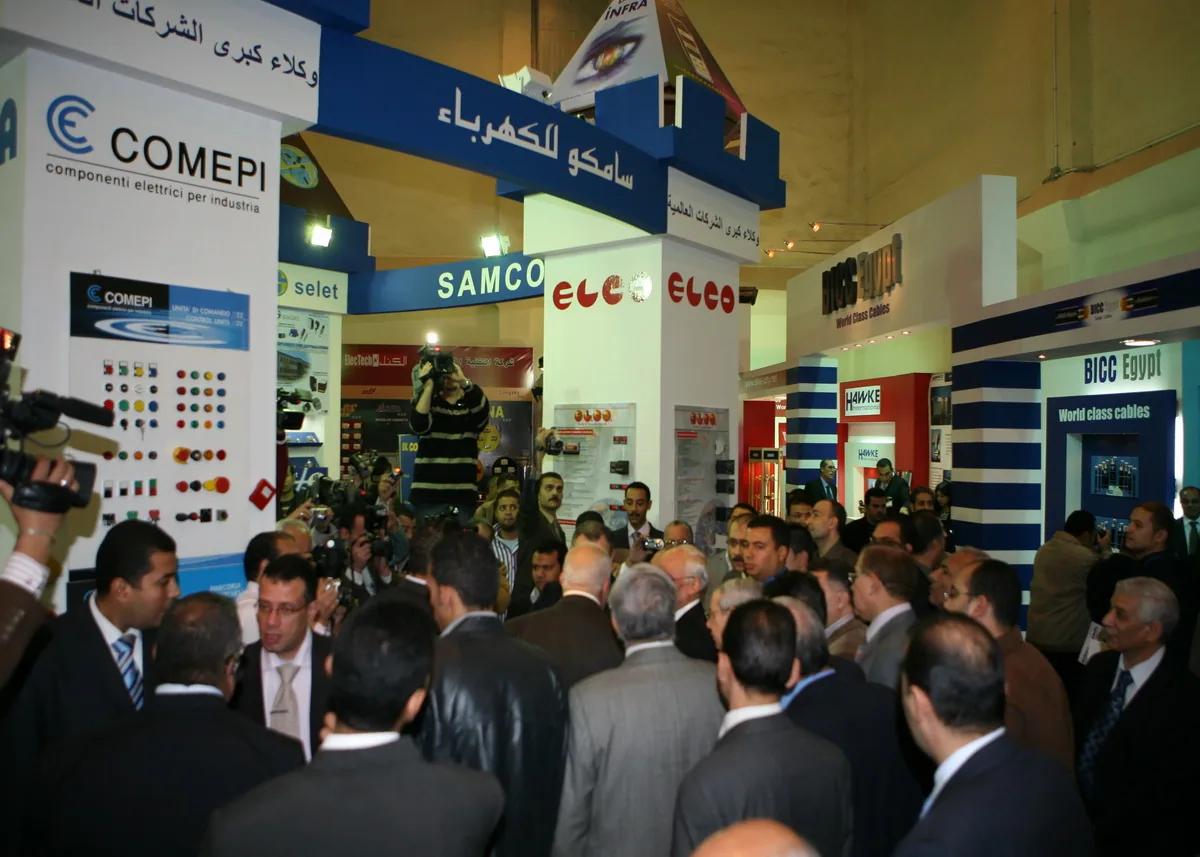 أجنحة العارضين