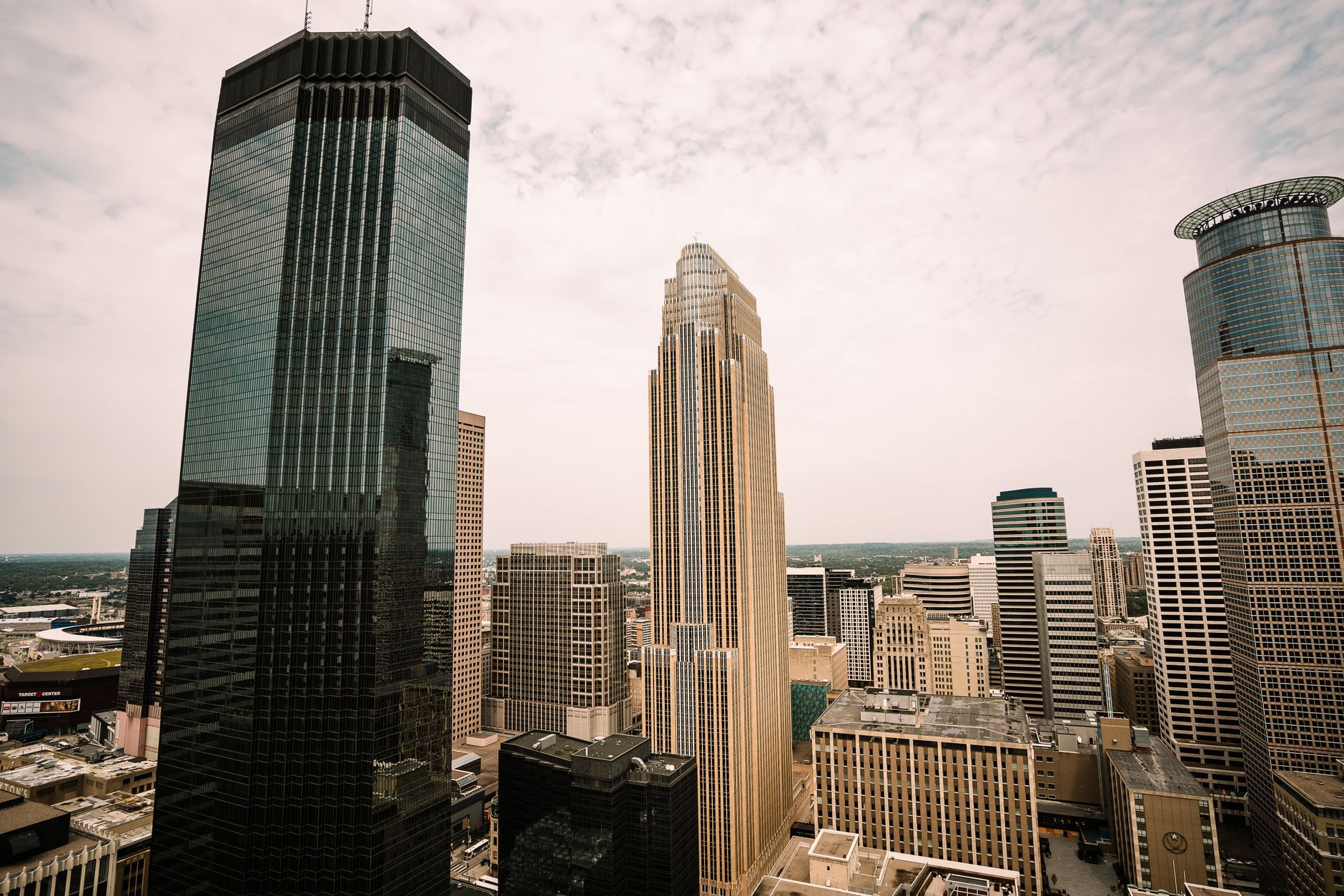 Minneapolis, Minnesota skyline — Social Media Management in Minneapolis