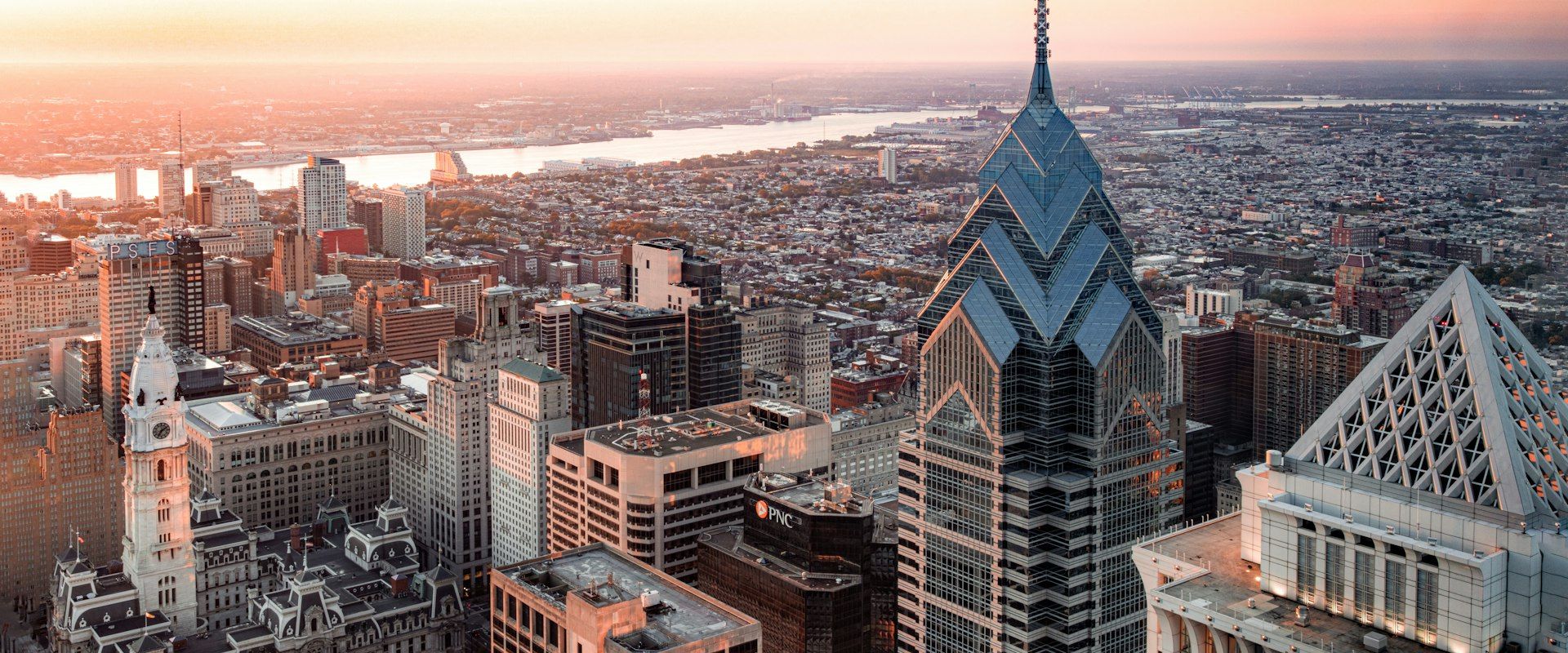 Philadelphia Pennsylvania downtown skyline with historic landmarks - Event Management in Philadelphia