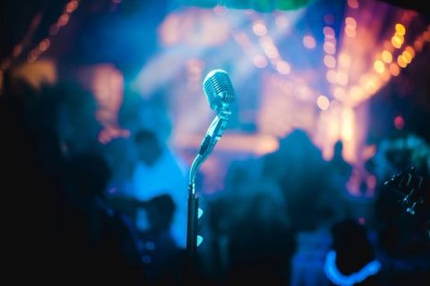 Event Planner Bringing
