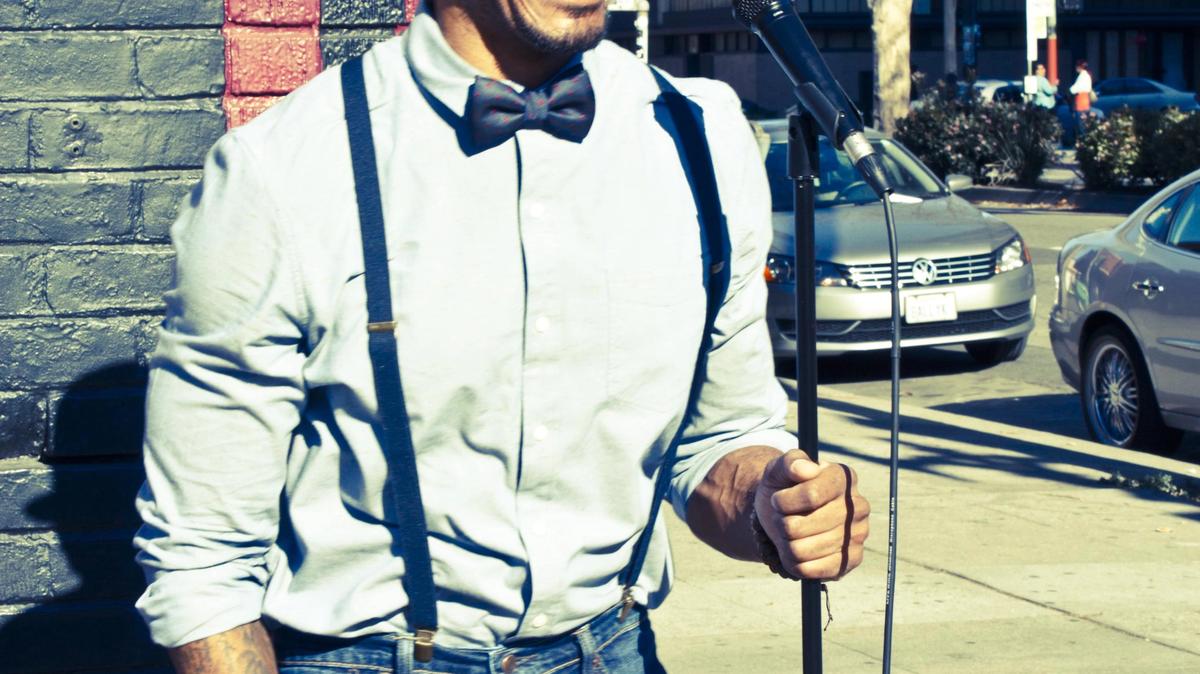 Michael Smith Perform