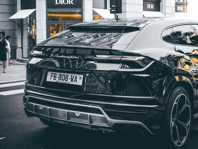 Marketing team discussing branding the right way