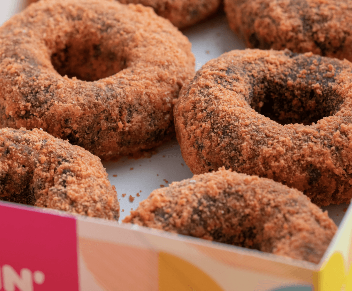 Key visual for Everything You Need to Know About the Dunkin Reward Program