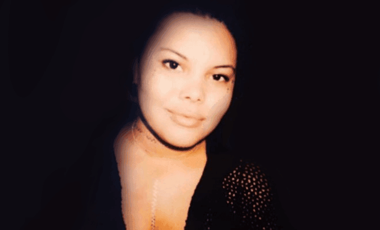 PR team strategizing featured amw client: jessalyn previews new single "want me"