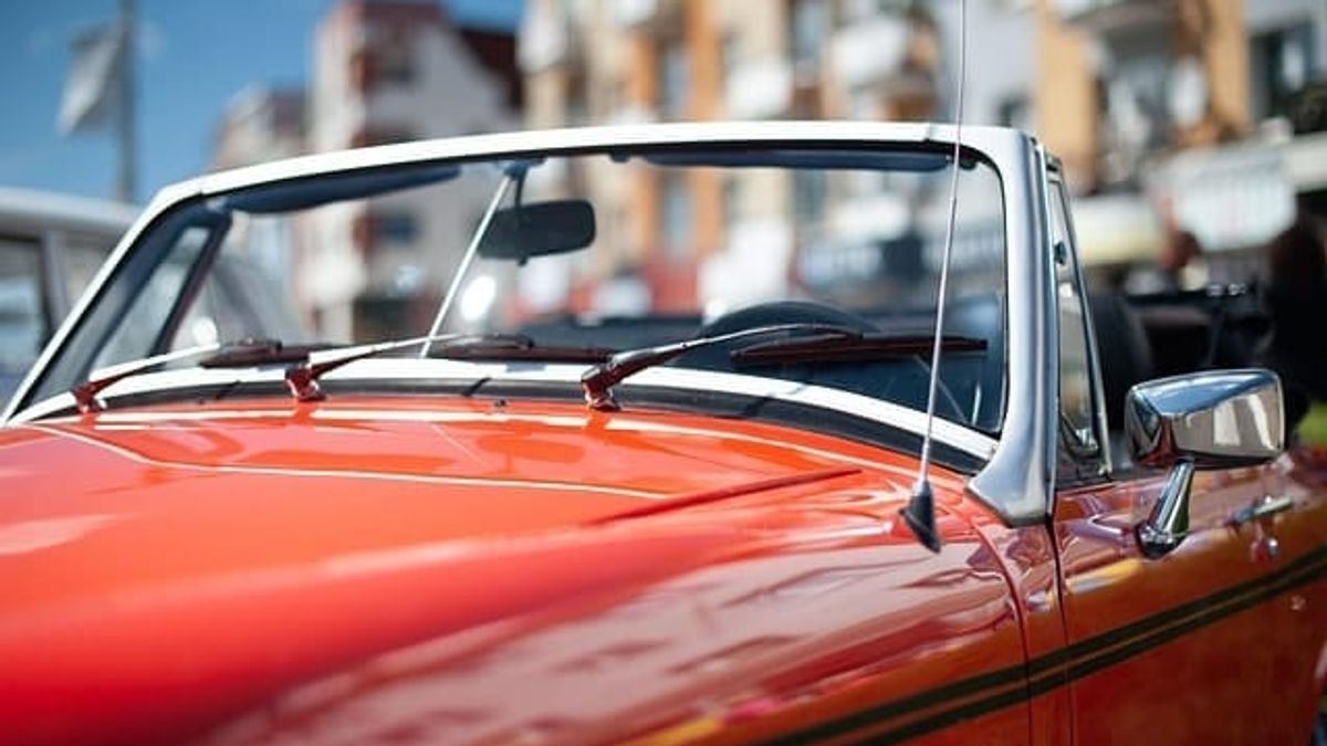 Agency Elevating Prestige