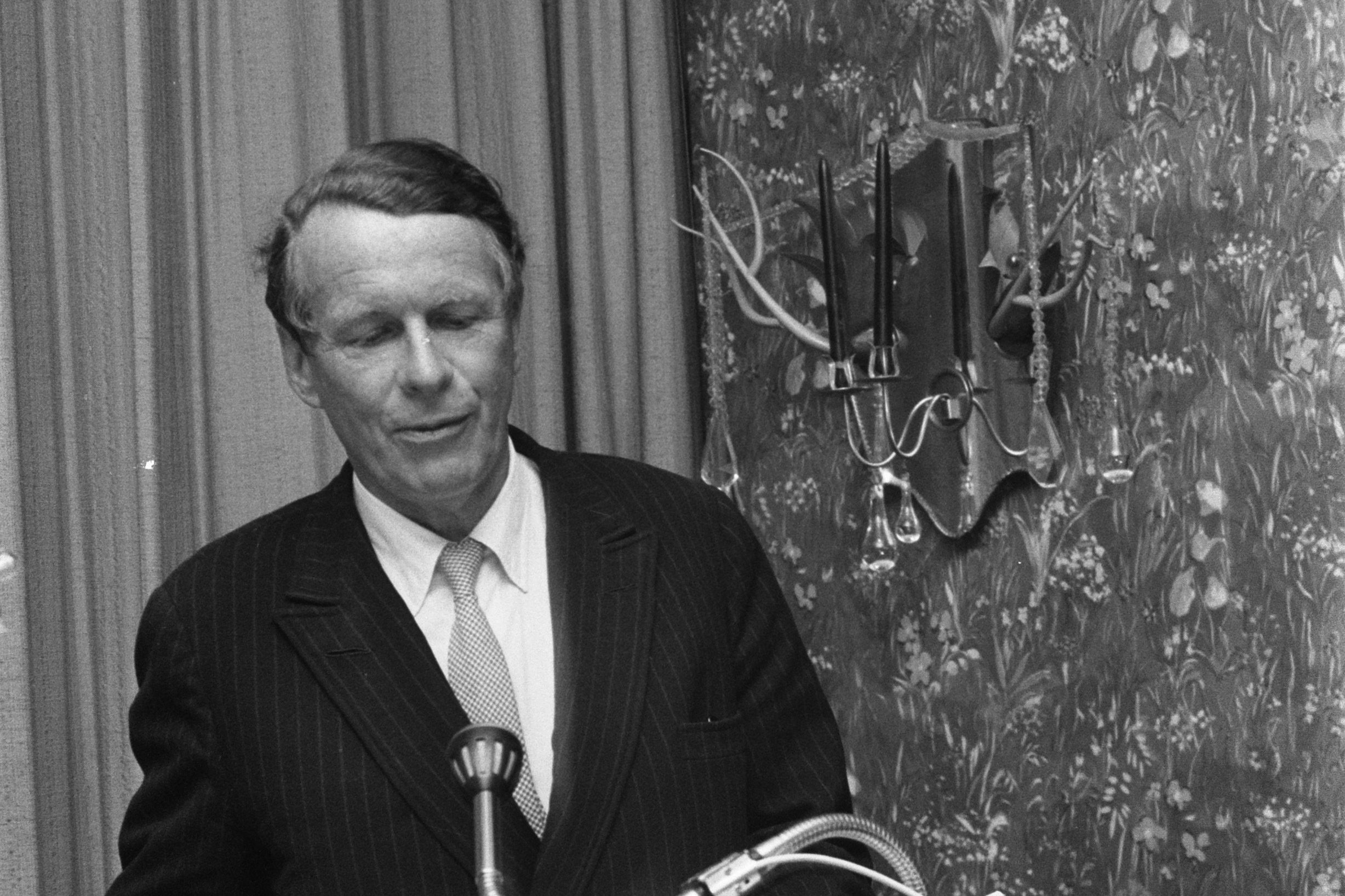 How David Ogilvy Grew an Agency on One Unfashionable Idea