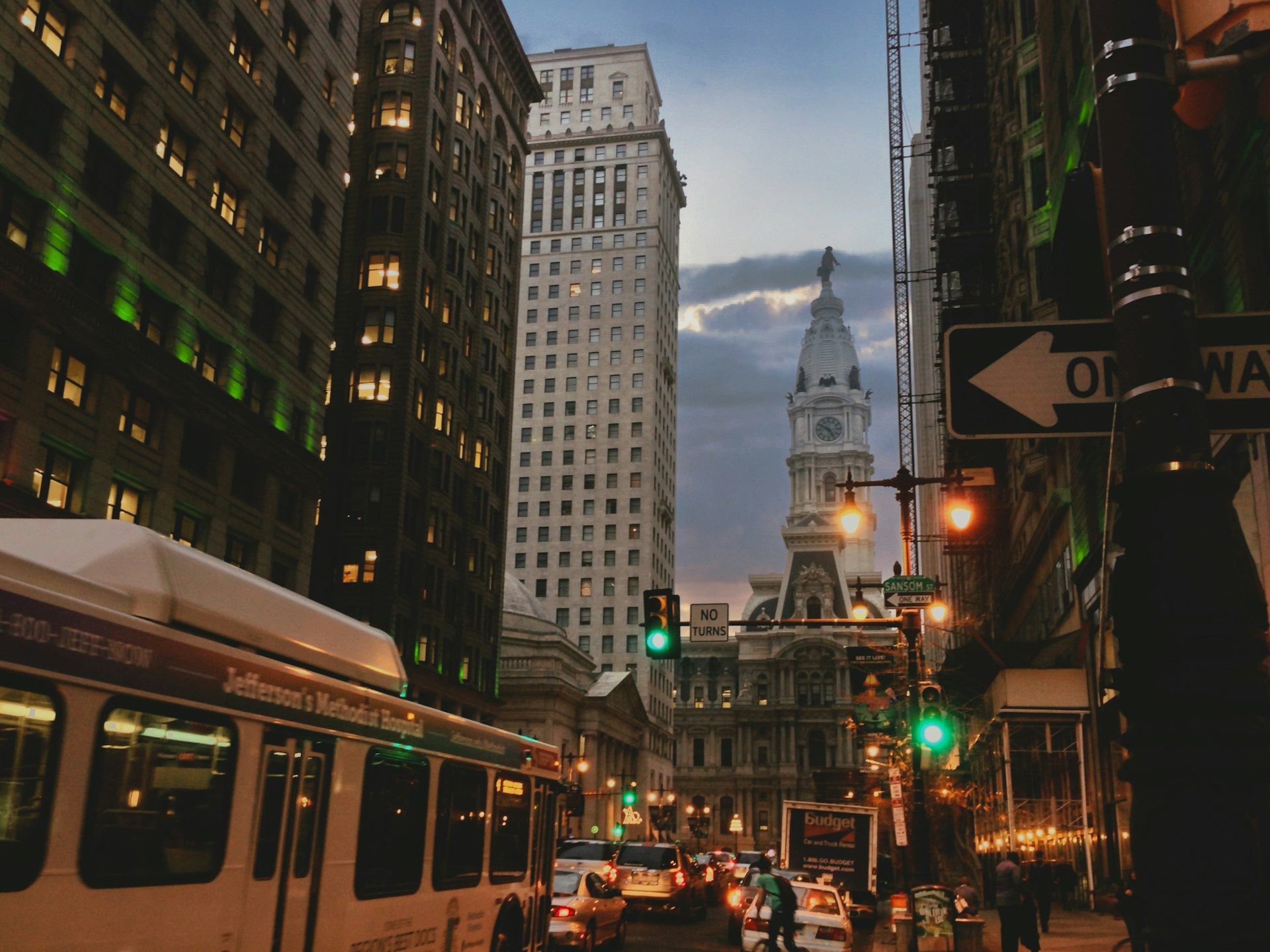 Philadelphia, Pennsylvania skyline — Social Media Management in Philadelphia