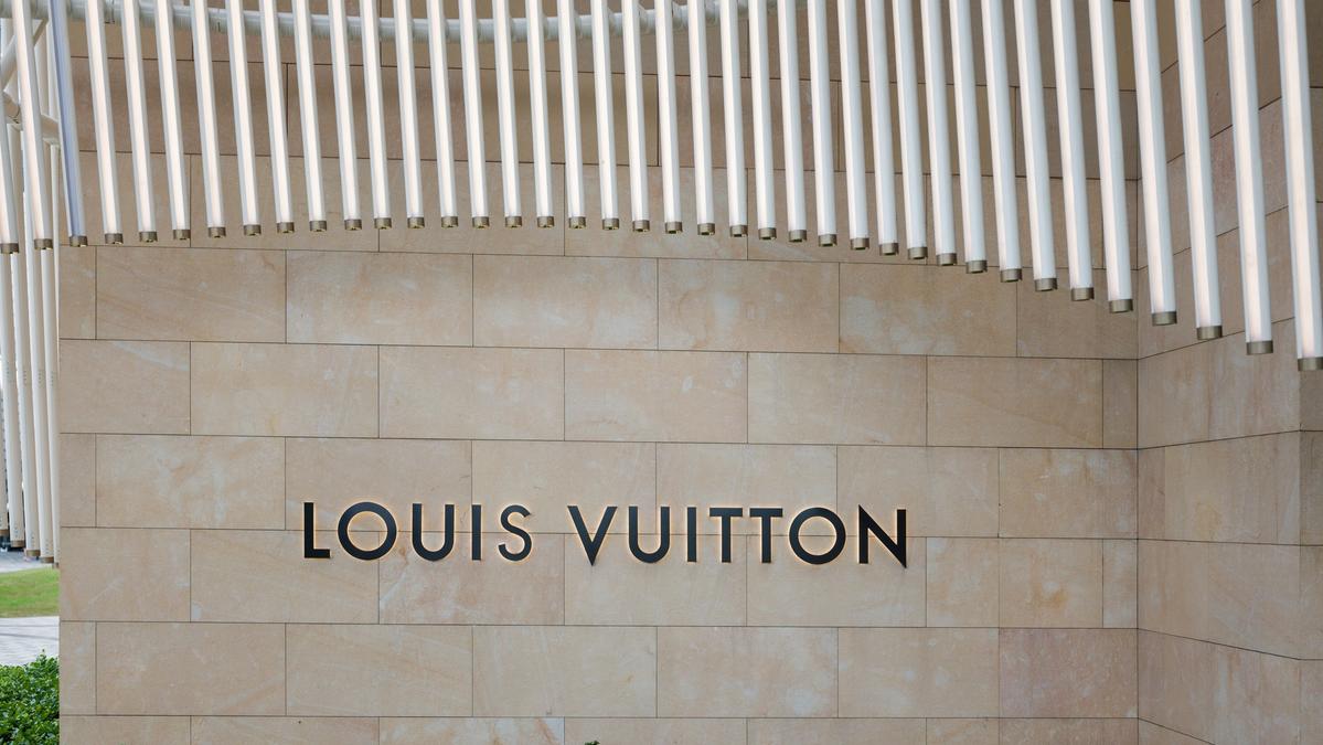 Louis Vuitton Tradition