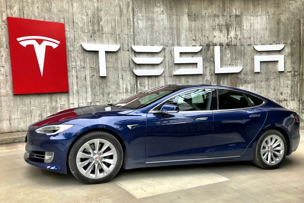 Supporting image for Tesla Amid Market Turbulence: Navigating the Perfect Storm of Investor Doubt and Public Scrutiny