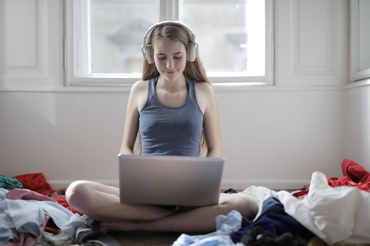 Streaming Age Harness