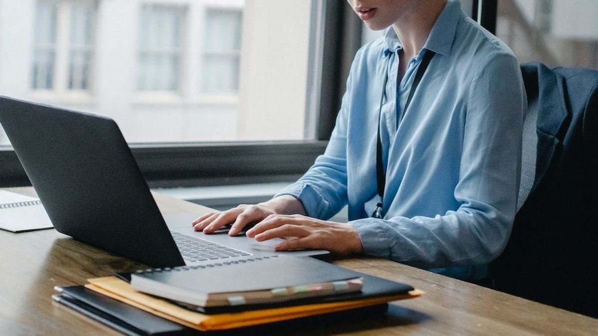 Visual Business Game