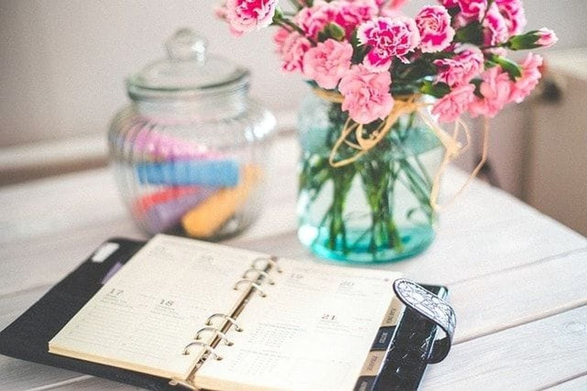 organizer, calendar, schedule, social media accounts, content calendar, social media platform, brand voice, personal stories
