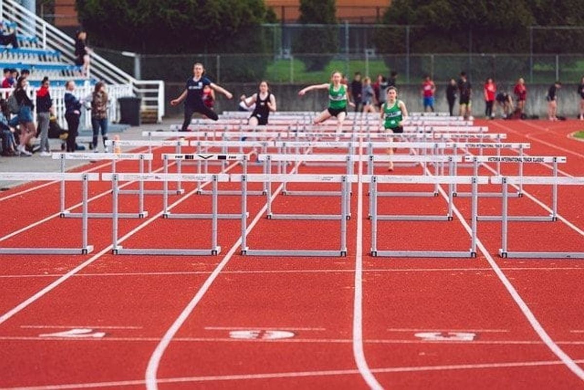 athlete, running, track, integrated marketing communications imc, marketing strategy, multiple channels