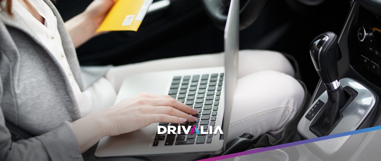 Trabalha remotamente? Descubra quando faz sentido alugar carro