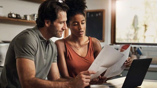 Ten Ways Couples Can Avoid Money Problems