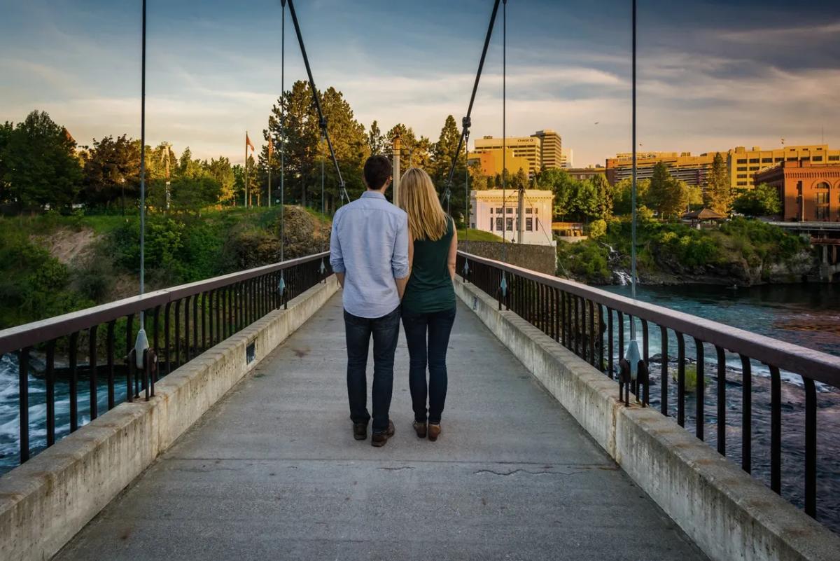 Retired couple enjoying life in Spokane while planning for healthcare and long-term care costs