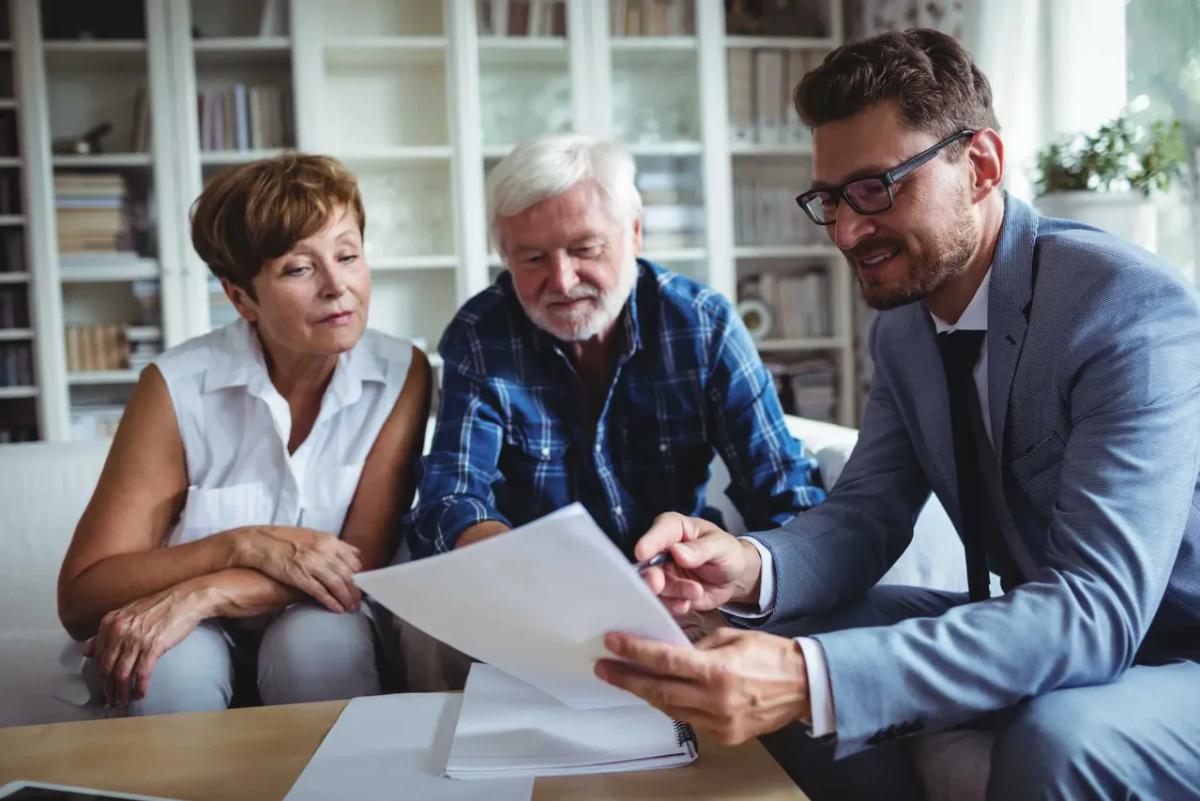 Spokane retirees reviewing estate planning and Washington State estate tax considerations