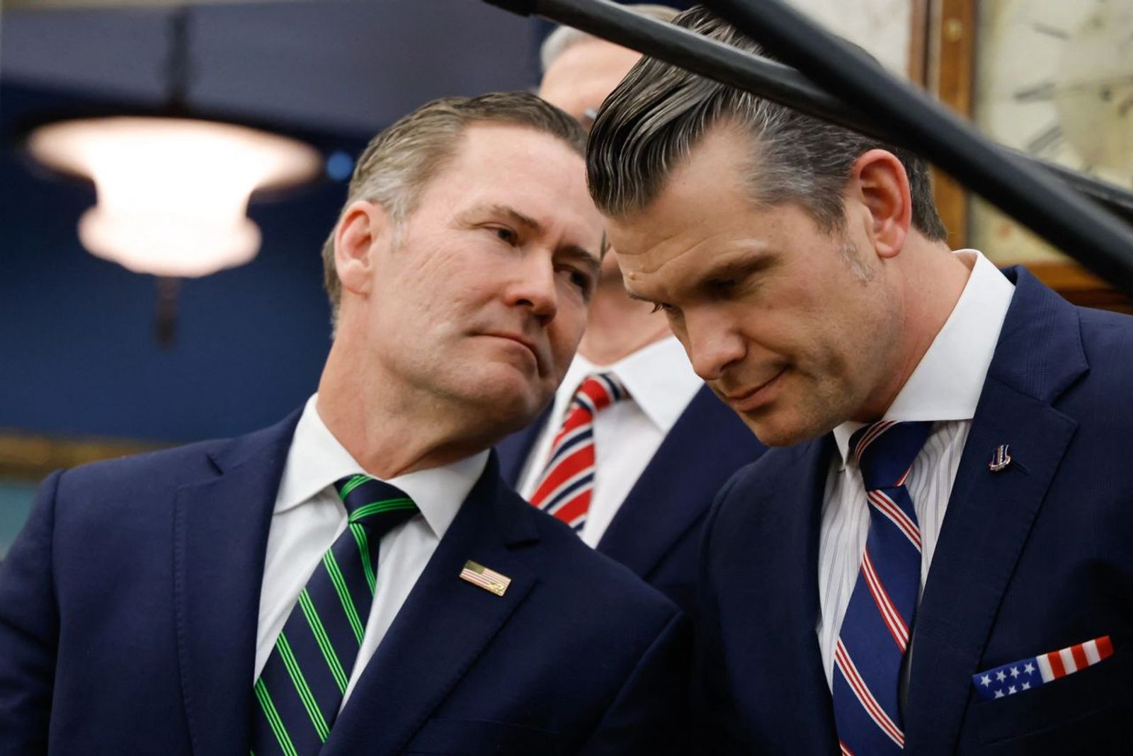 Trump officials shared war planning