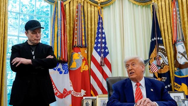 Trump and Elon in Oval Office