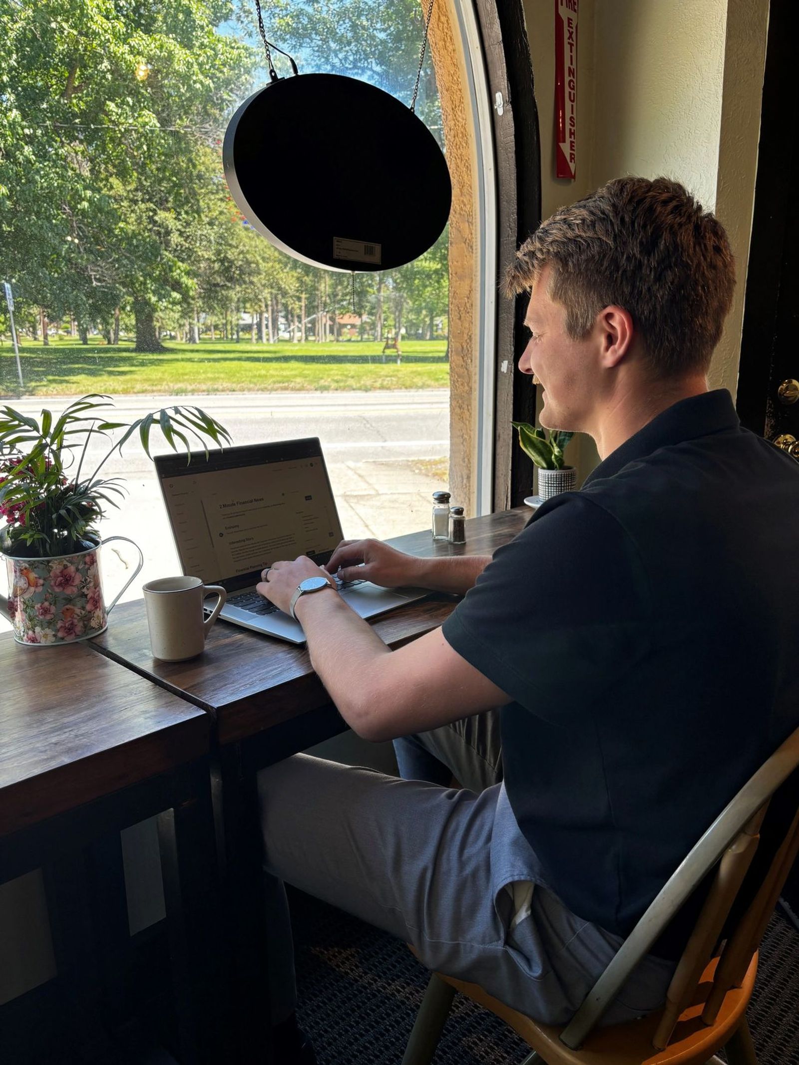 Writing at Little Garden Cafe in Spoakne