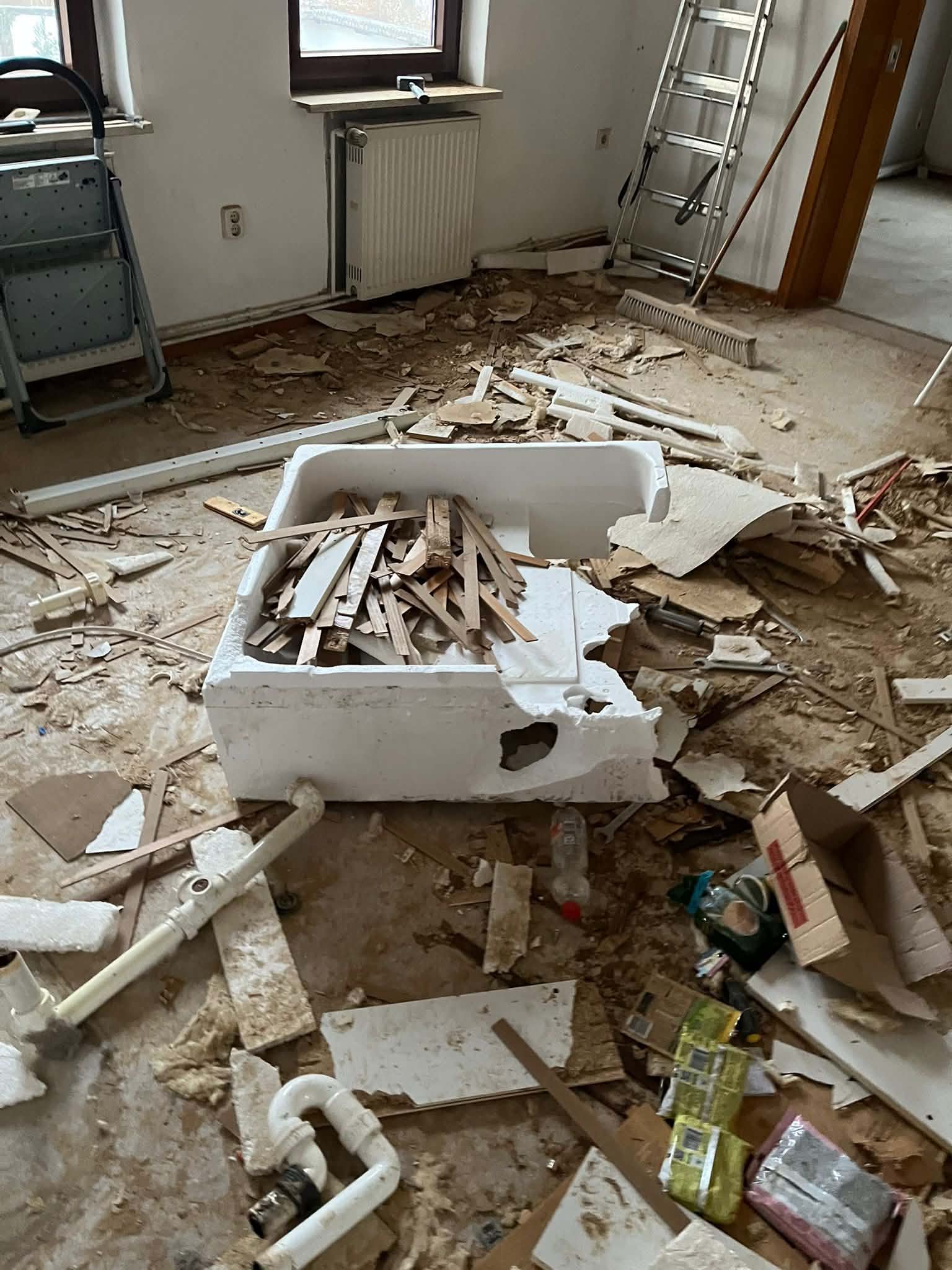 Entrümpelung von Murtezi Gebäudereinigung