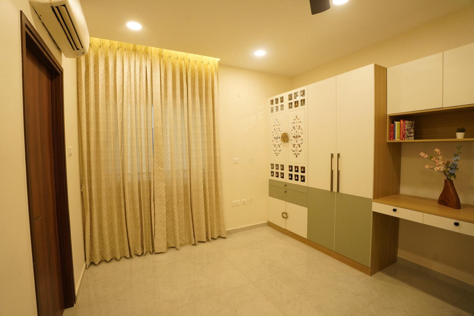 Sandeep & Naveena - Luxury Interior Designers in Hyderabad, interior detail 9 by Simplify Home
