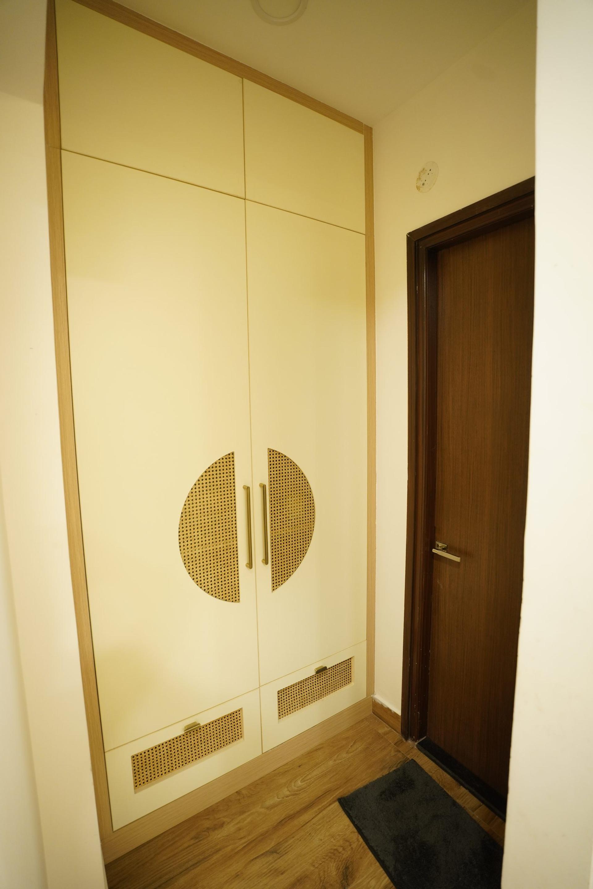 Pavan Sruthi - Luxury Interior Designers in Hyderabad, interior detail 14 by Simplify Home