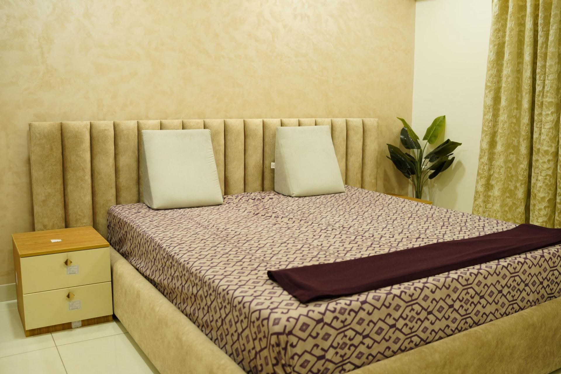 Naveen & Mounika - Luxury Interior Designers in Hyderabad, interior detail 8 by Simplify Home
