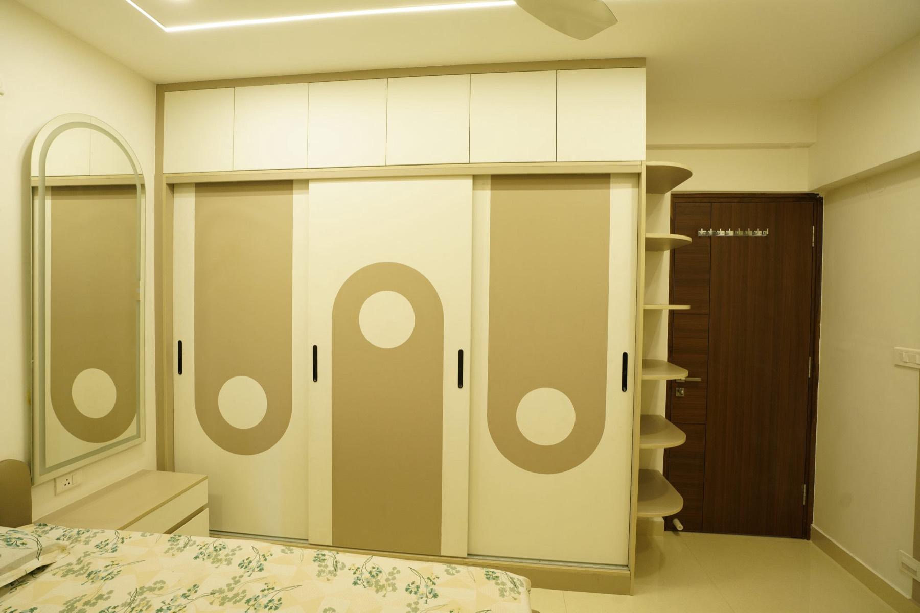 Pavan Sruthi - Luxury Interior Designers in Hyderabad, interior detail 4 by Simplify Home