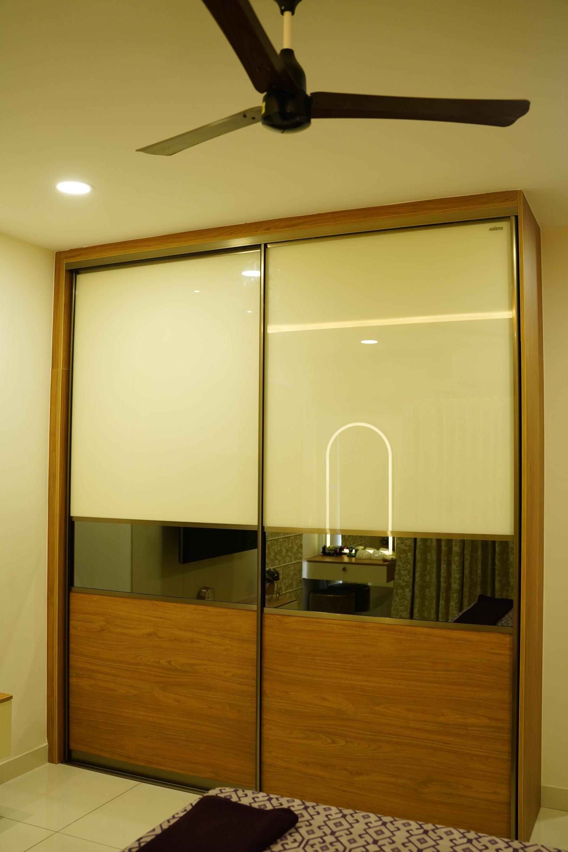 Naveen & Mounika - Luxury Interior Designers in Hyderabad, interior detail 6 by Simplify Home