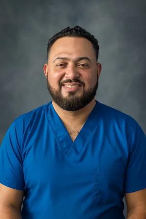 Dr. Ricard Araya