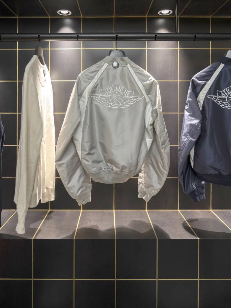 Presentedby x Le Bon Marche