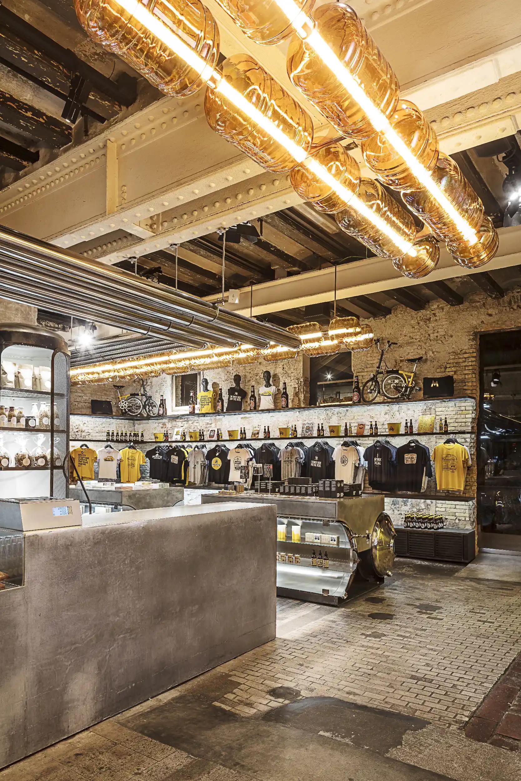 Moritz M - Store