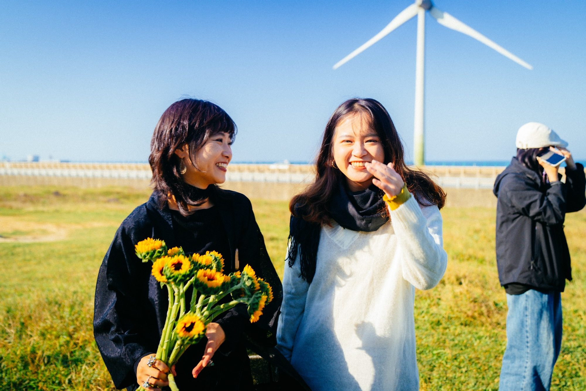 芒狗青 · 2025 官方形象照 — 外景 · SHL00795.jpg